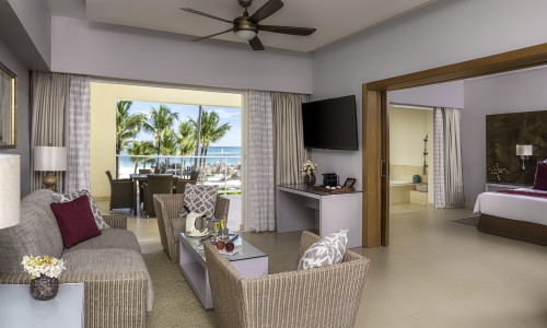 Preferred Club Master Suite Ocean Front
